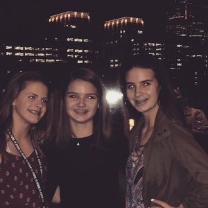 Meet your Posher, Maya